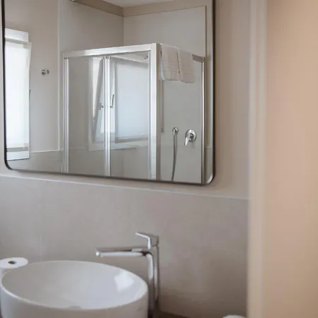 イン Madonna Di Sotto